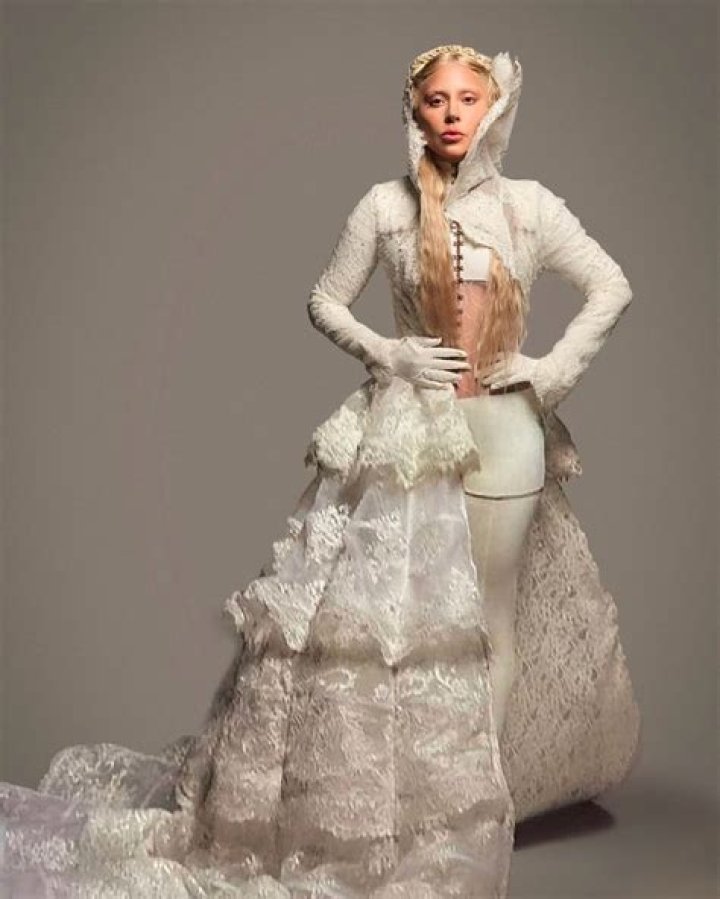 What diamond did Lady Gaga wear?