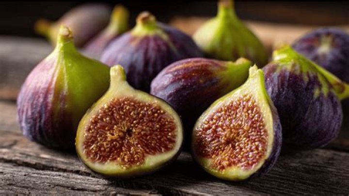 What do figs taste like?