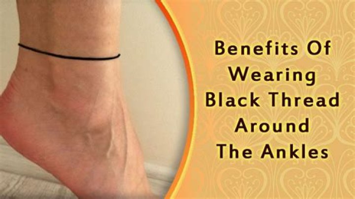 What does a black anklet mean?