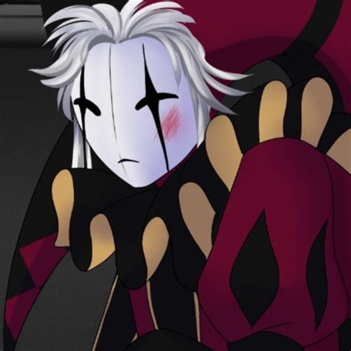 What does a Pierrot do?