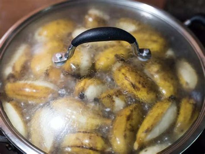 What does boiling a banana peel do for you?