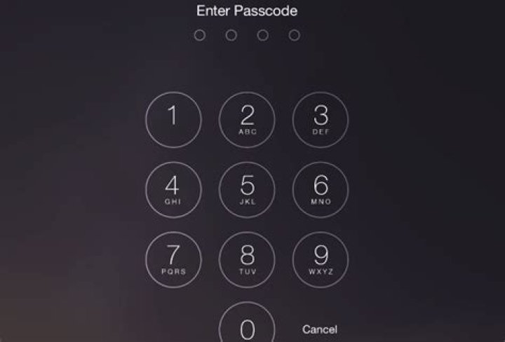 What is the default iPad passcode?