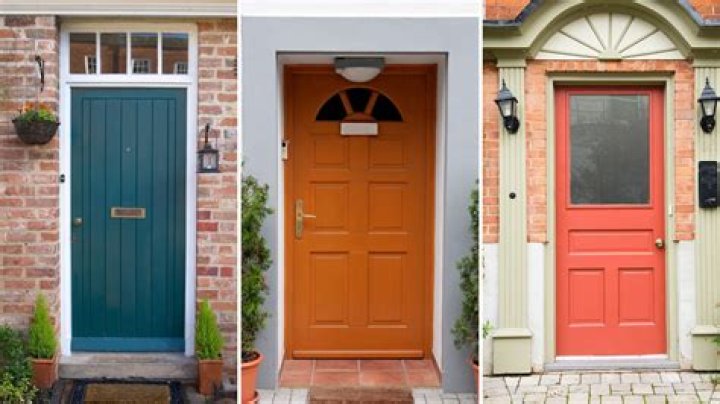 What is the most popular colour for a front door?