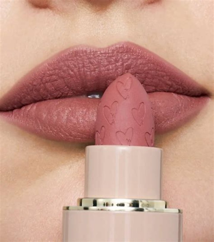 What is vegan free lipstick?