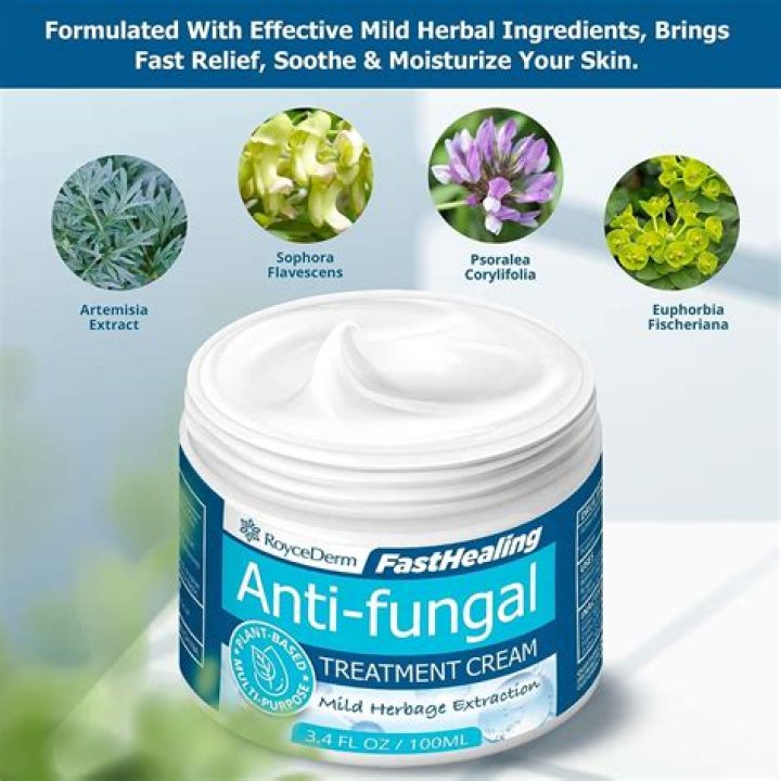 What kills a fungal infection naturally?