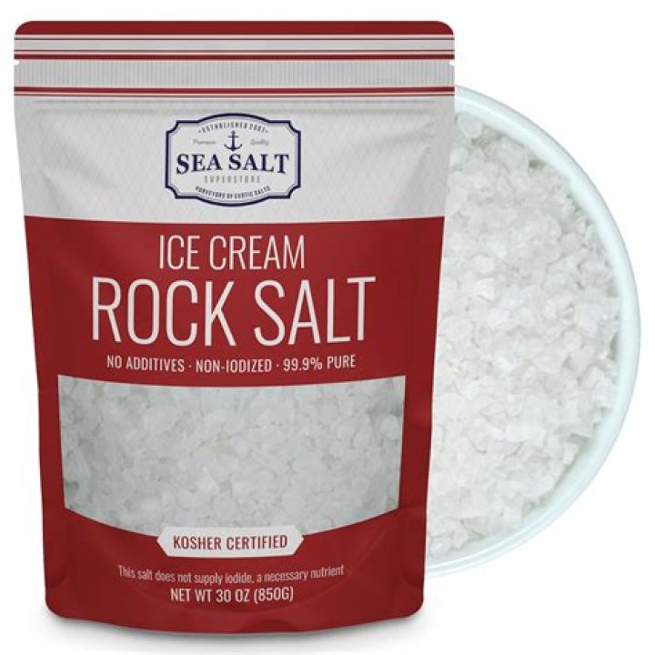 What kind of salt is best for melting ice?