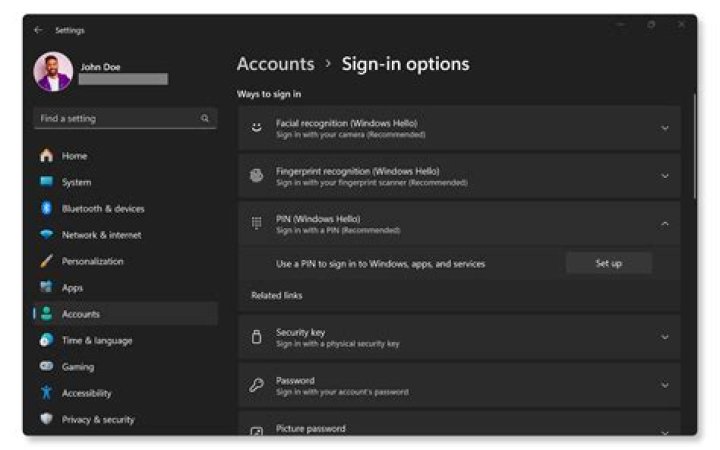 What will happen if you press Windows key up in Windows 10?