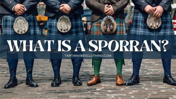 Where should your sporran hang?