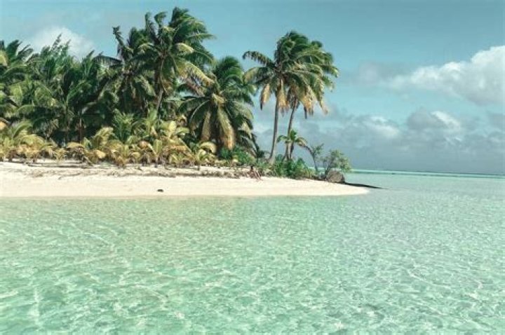 Which Caribbean island has clearest water?