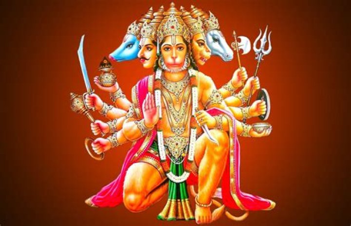 Which Hanuman photo is good for pray?