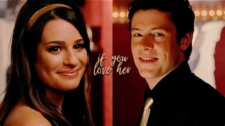 Who does Finn marry in Glee?