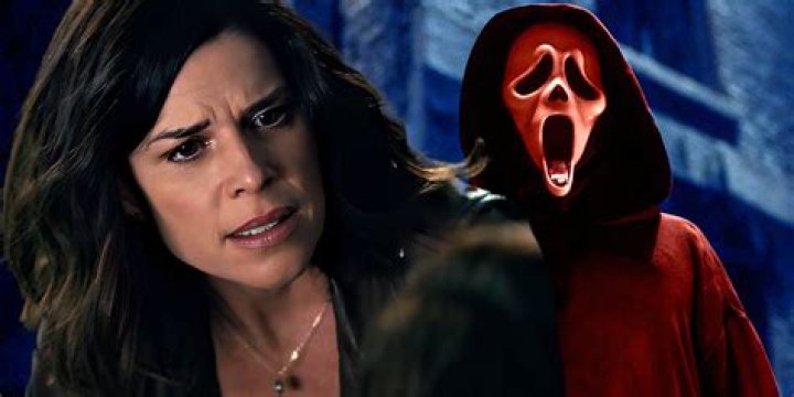 Who does Sidney marry in Scream?