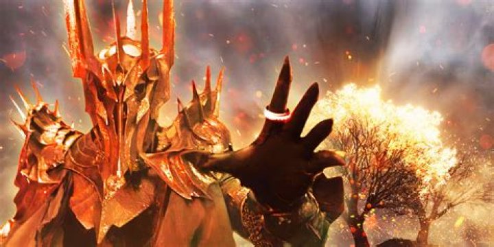 Who is older Morgoth or Sauron?