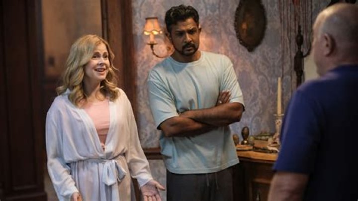 Who is Tara and Sam's dad?