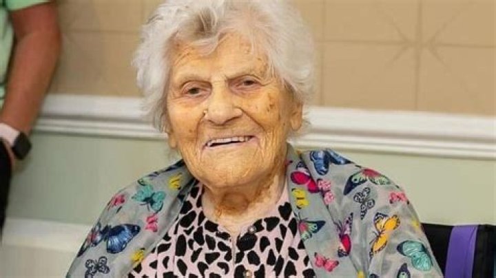 Who is the oldest person to win a triathlon?