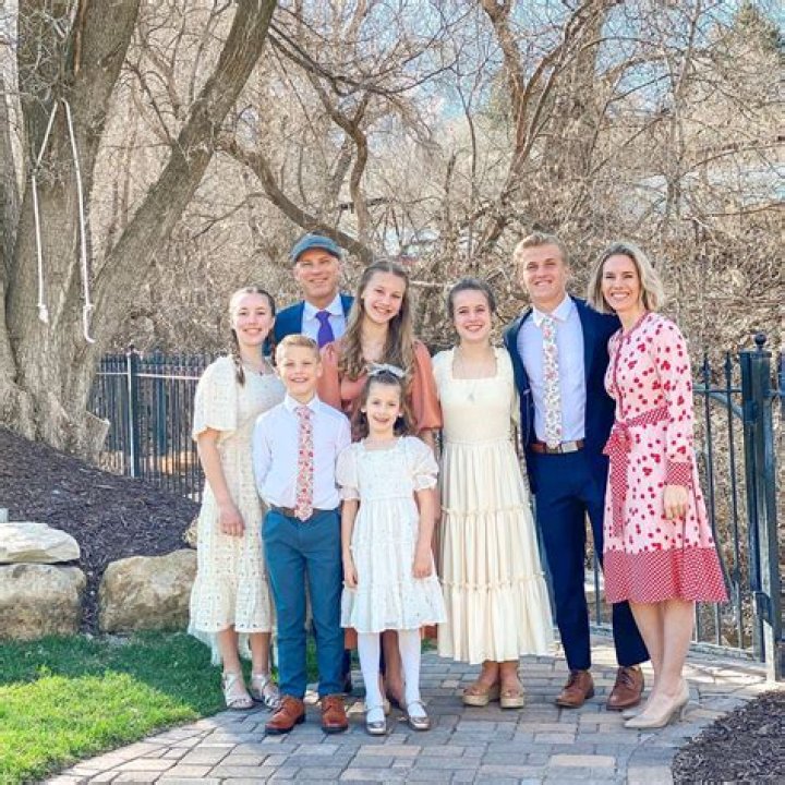 Why do Max and Ruby have no parents?