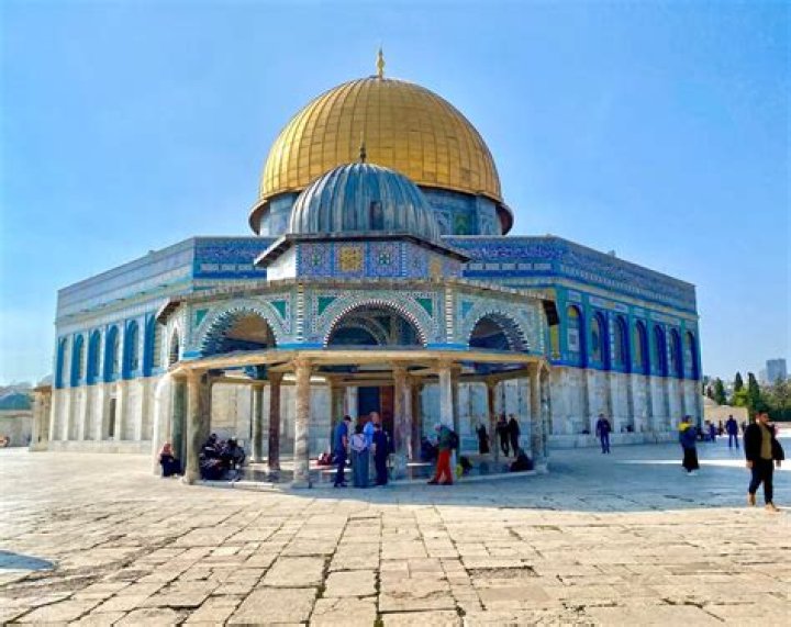Why is there a mosque on the temple Mount?