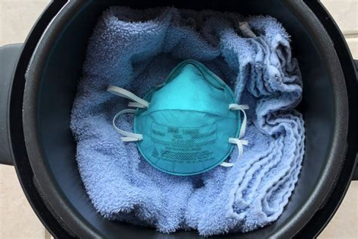 Will boiling water sanitize face mask?